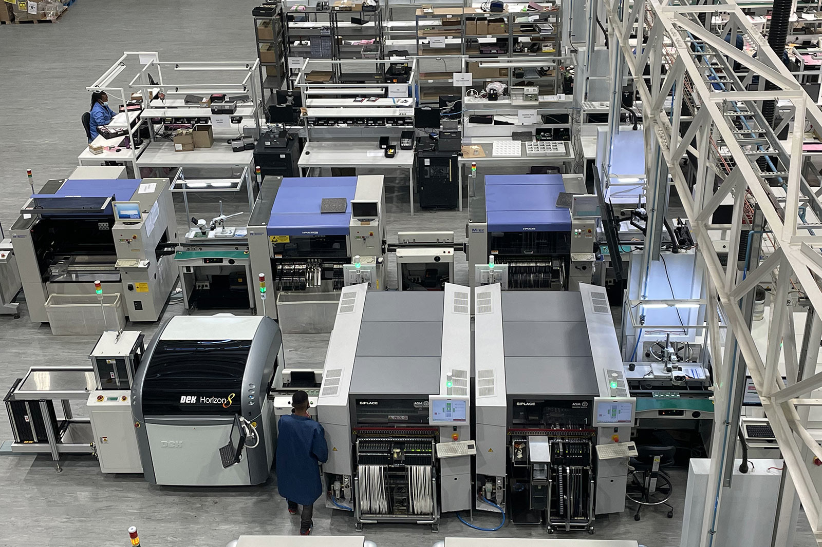 The two new SIPLACE systems have already processed more than 30 million components. The uncomplicated and fast product changeovers thereby eliminate many previous bottlenecks for Jemstech.